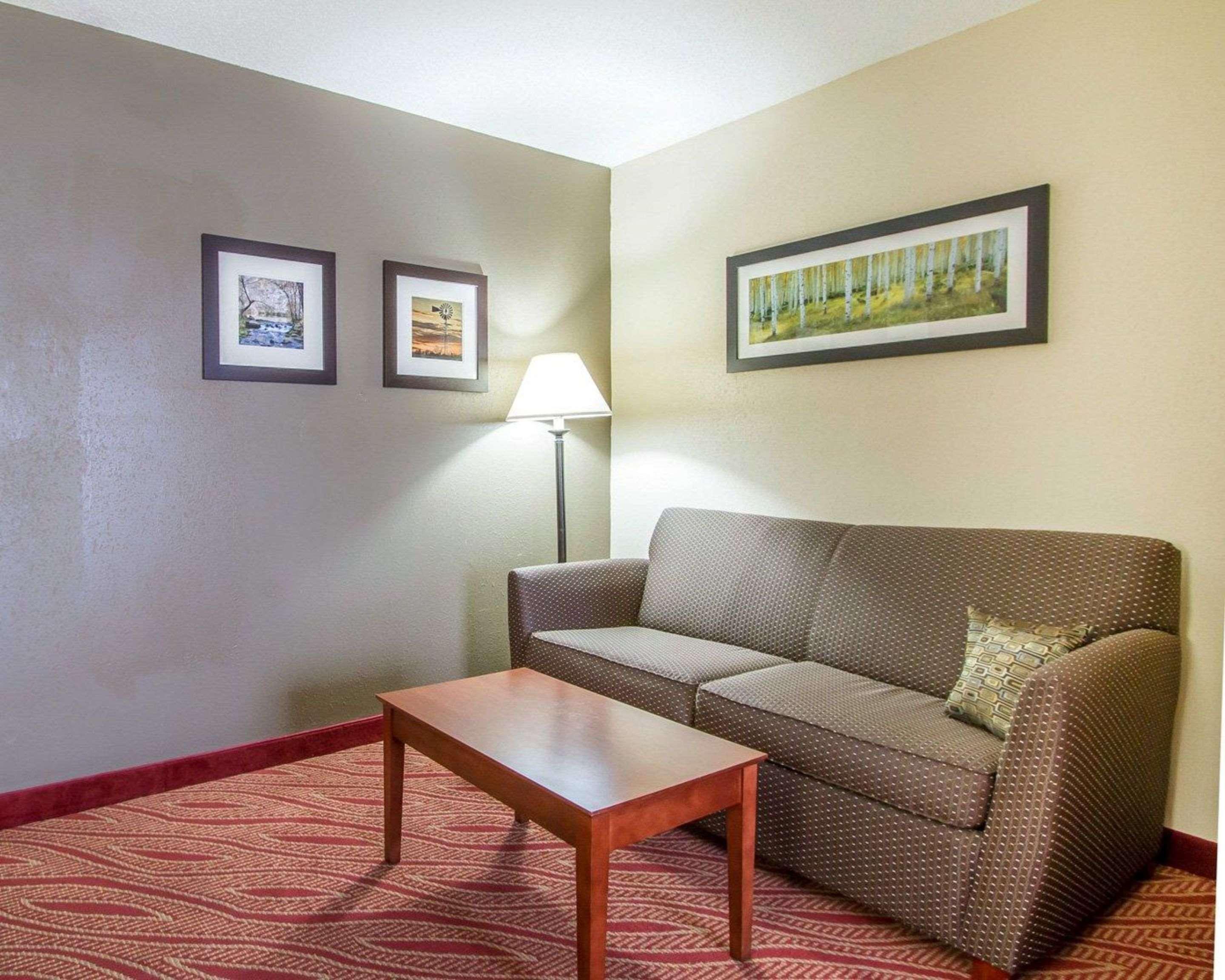 Comfort North 2* Poplar Bluff